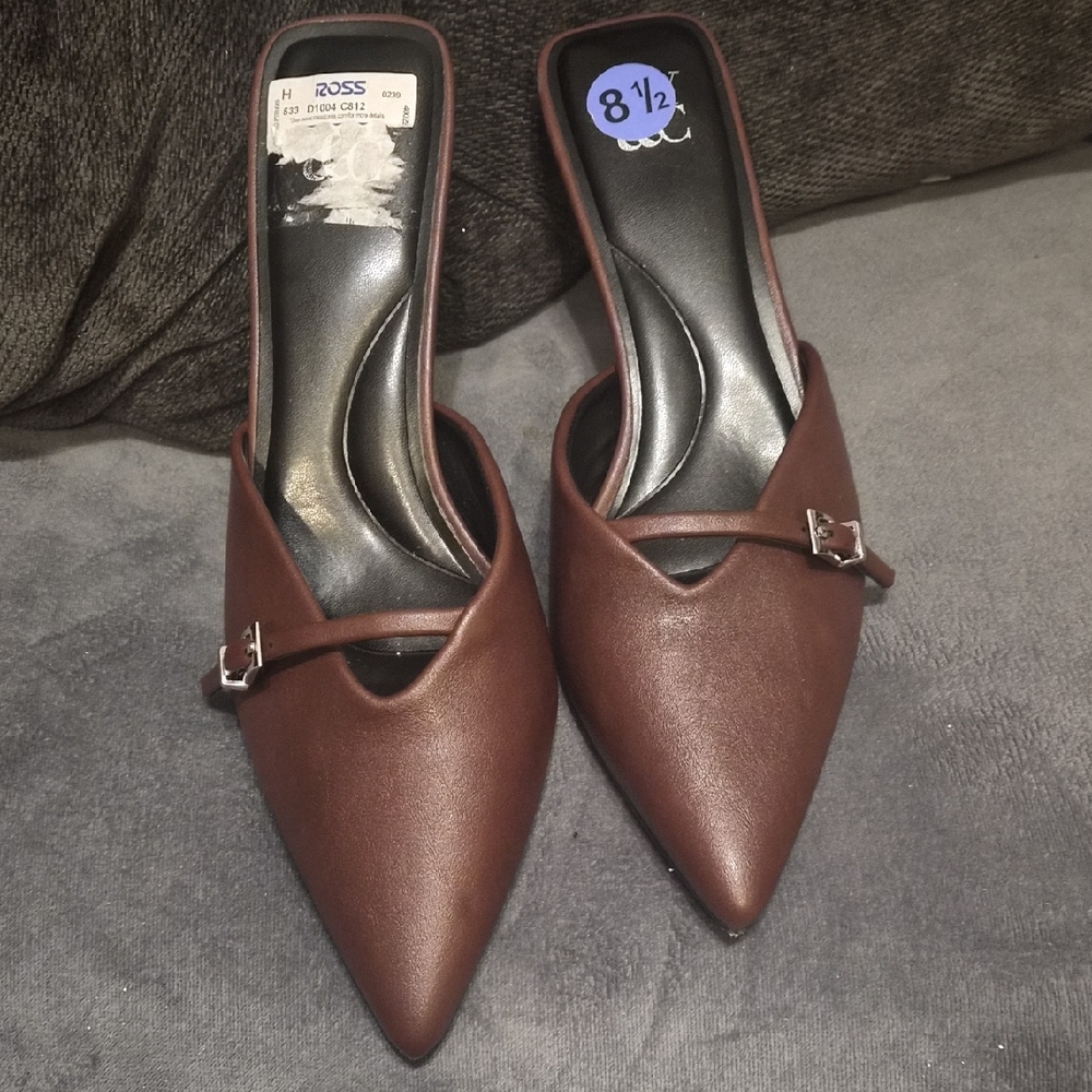 Pointed-Toe Brown Mule Heels with Slim Strap
